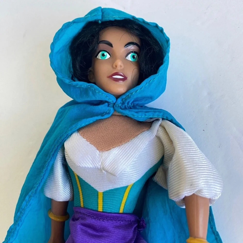 Disney Esmeralda Hunchback Notre Dame Burger King 1996 Puppet Toy Doll Vintage